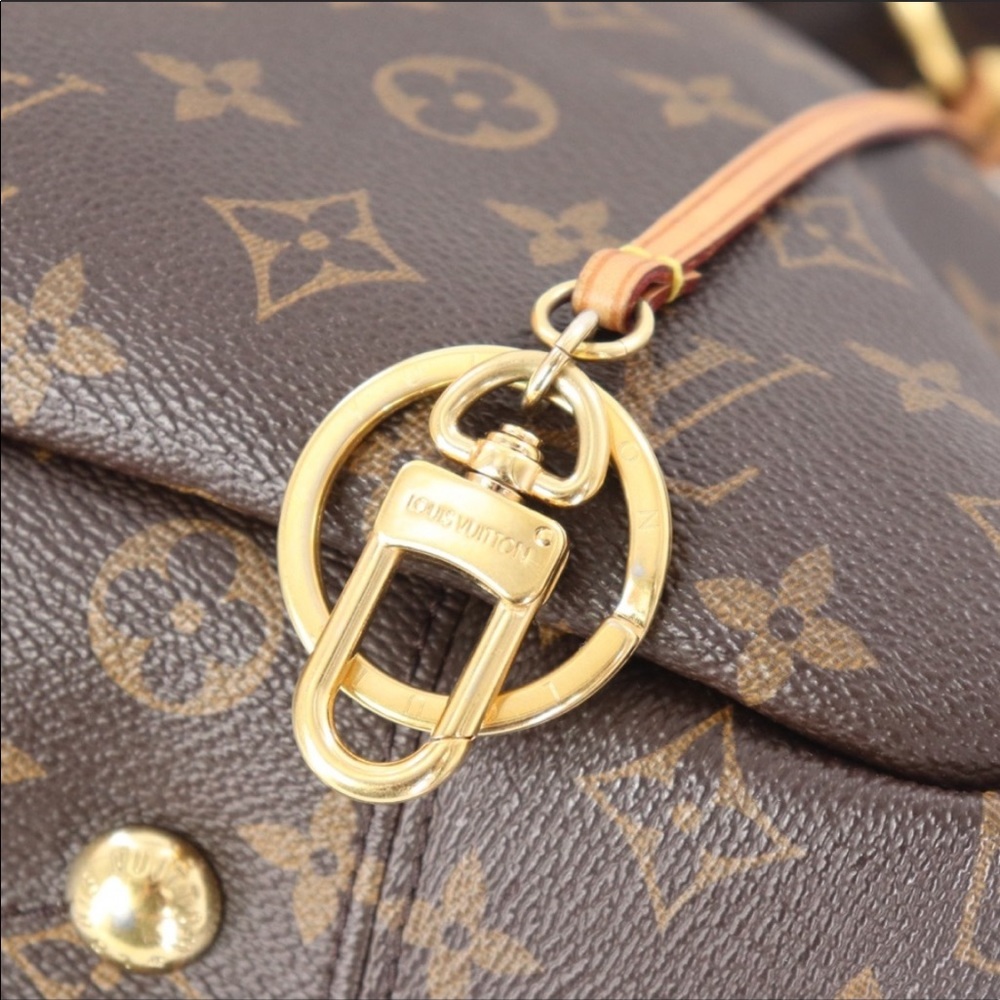 🌺 ✨MINT CONDITION✨🌺 Monogram - Picture 10 of 16